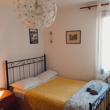 Hotel Two Steps From Rialto Venezia Esterno foto