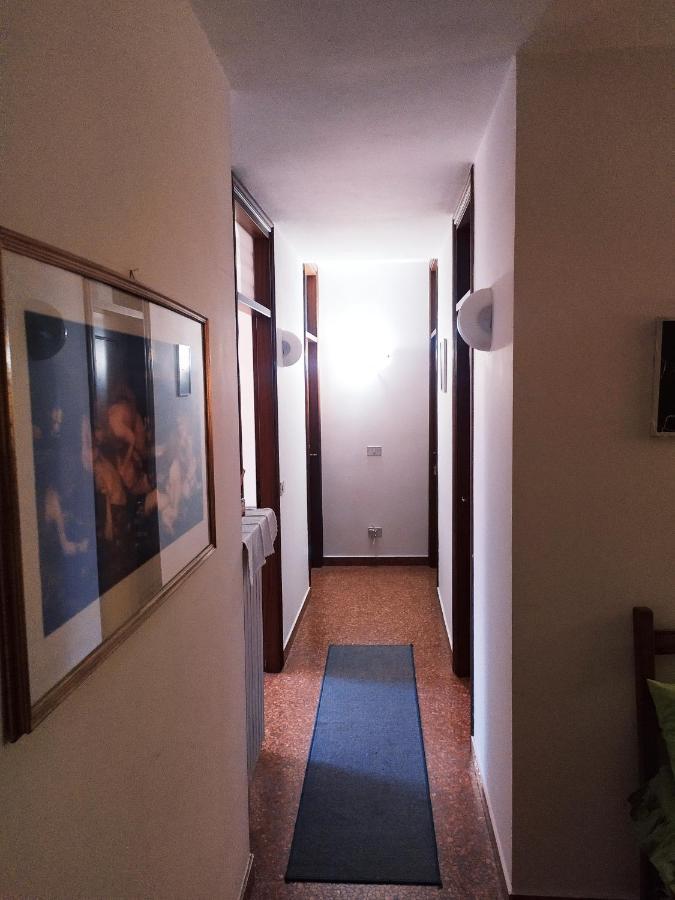 Hotel Two Steps From Rialto Venezia Esterno foto