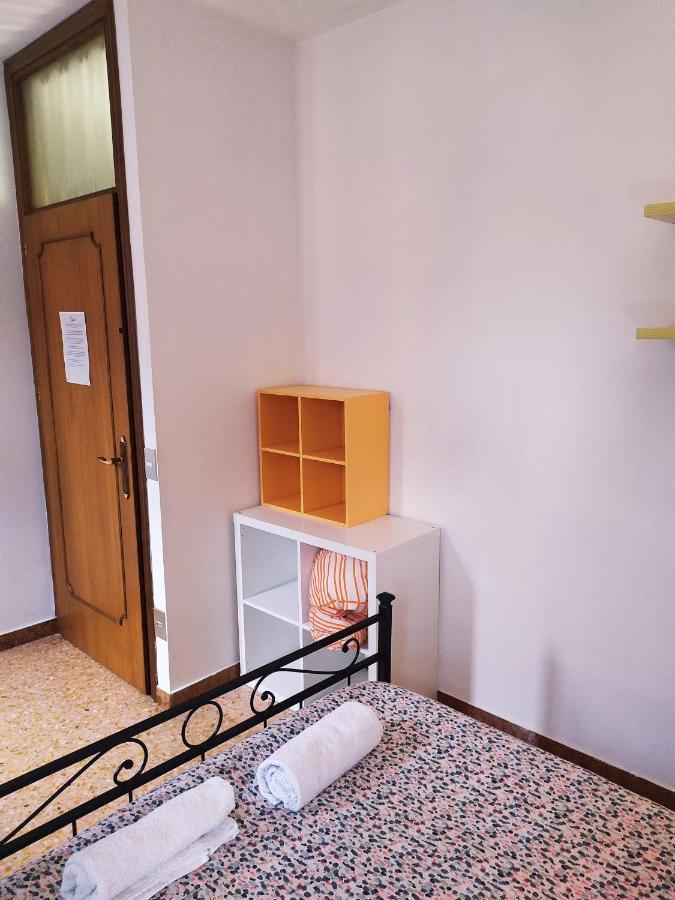 Hotel Two Steps From Rialto Venezia Esterno foto