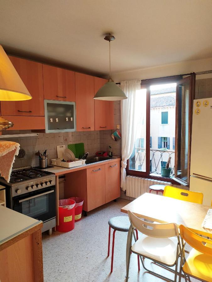 Hotel Two Steps From Rialto Venezia Esterno foto